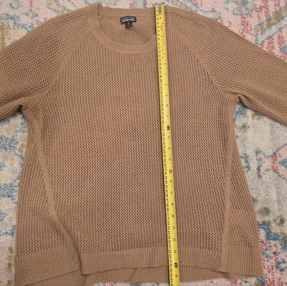 Patagonia Cashmere/Wool Tan Knit Sweater - Picture 8 of 8